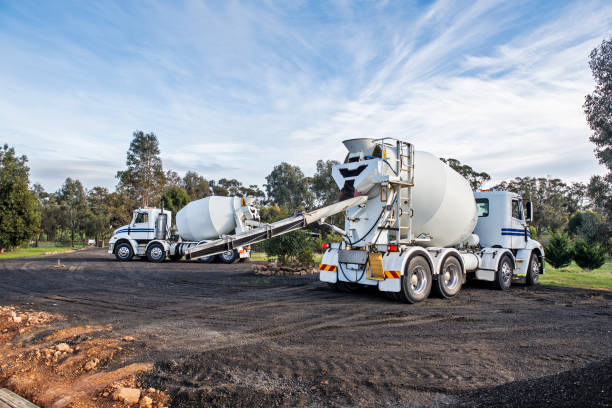 Best Residential Concrete Solutions in Lyndon, KS